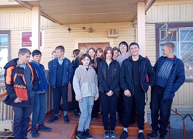 19 апреля обучающиеся нашей школы посетили «Усть-Удинскую районную детскую школу искусств», где проходило мероприятие, посвящённое великому русскому композитору Перу Ильичу Чайковскому